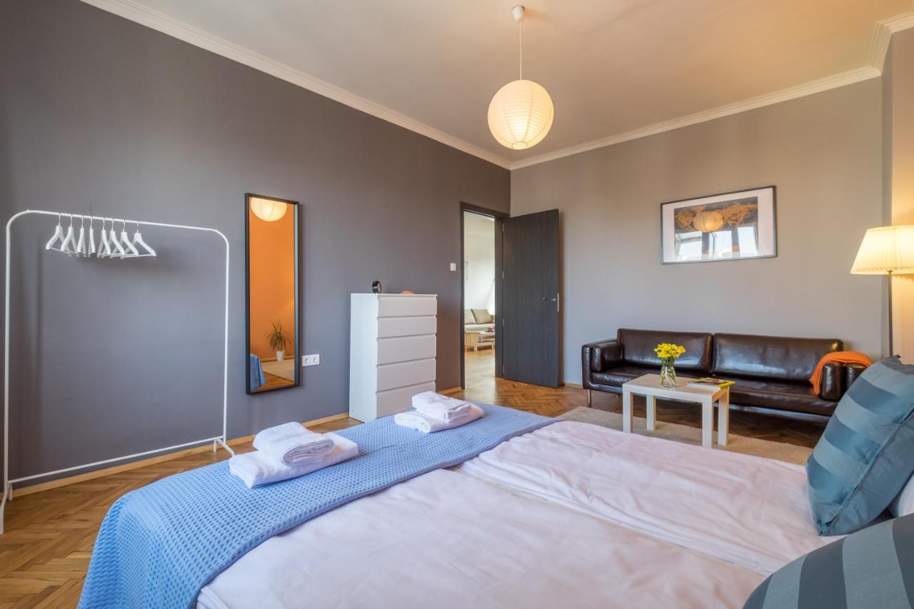 Artistic & Spacious 2Bd Central Apt By Flat Mаnager Sofia Luaran gambar