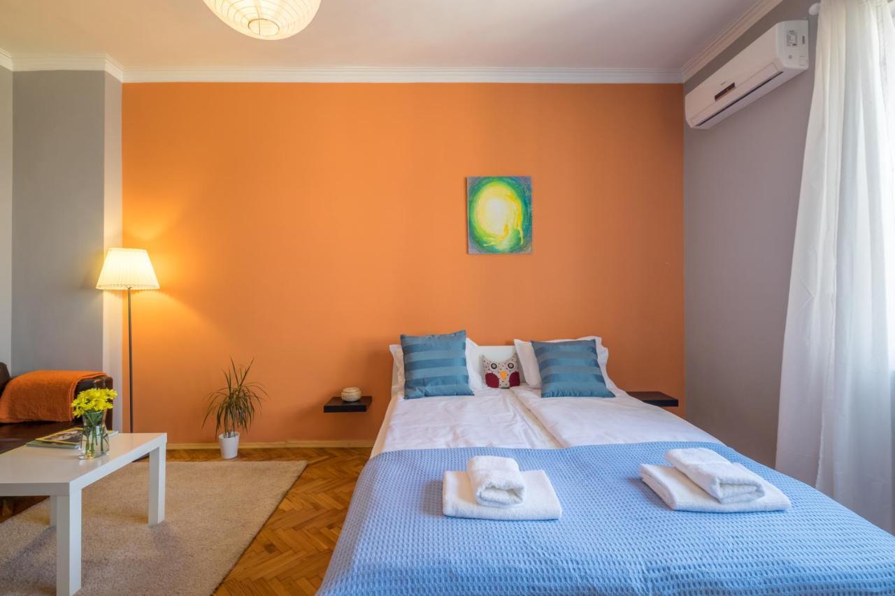 Artistic & Spacious 2Bd Central Apt By Flat Mаnager Sofia Luaran gambar