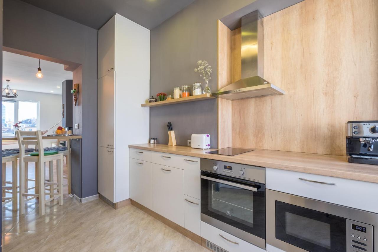 Artistic & Spacious 2Bd Central Apt By Flat Mаnager Sofia Luaran gambar
